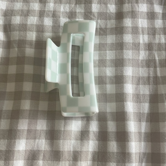 Colorful Claw Clip Bundle (7 pieces) - Picture 3 of 8